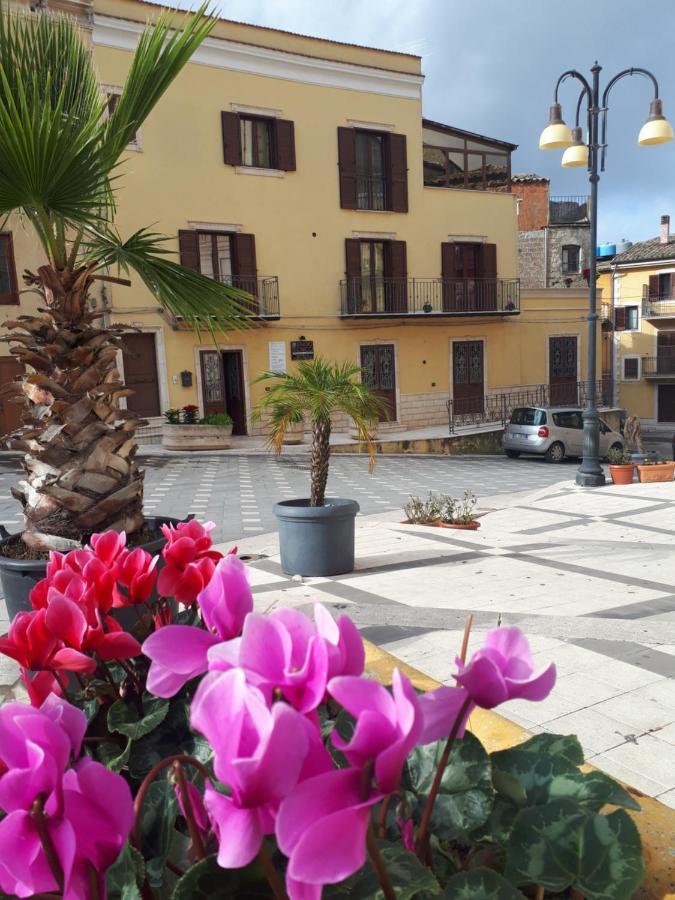 Casa Vacanza "La Chiazza Di Grutti" Grotte  Exteriér fotografie