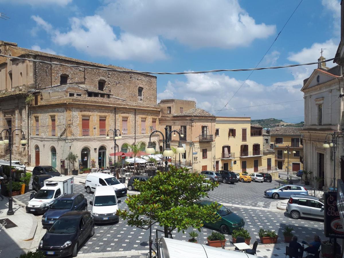 Casa Vacanza "La Chiazza Di Grutti" Grotte  Exteriér fotografie